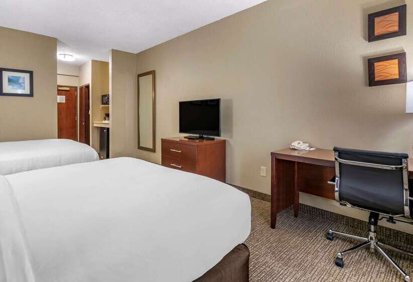 Hotel Comfort Inn & Suites St. Louiso Fallon