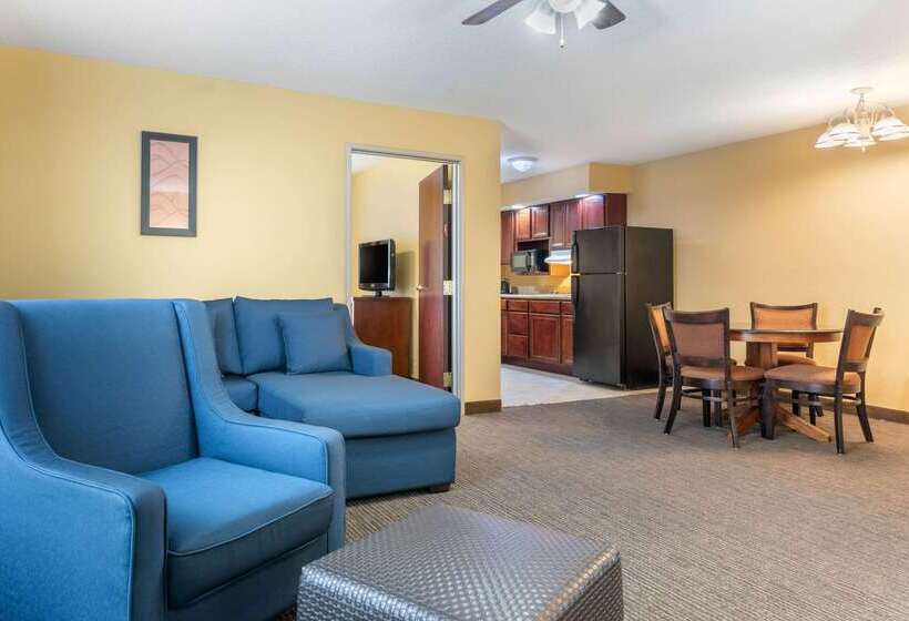 ホテル Comfort Suites