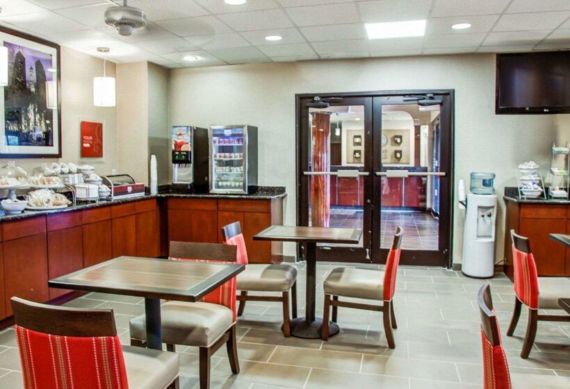 هتل Comfort Suites Lombard   Addison