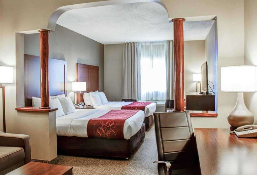 هتل Comfort Suites Lombard   Addison