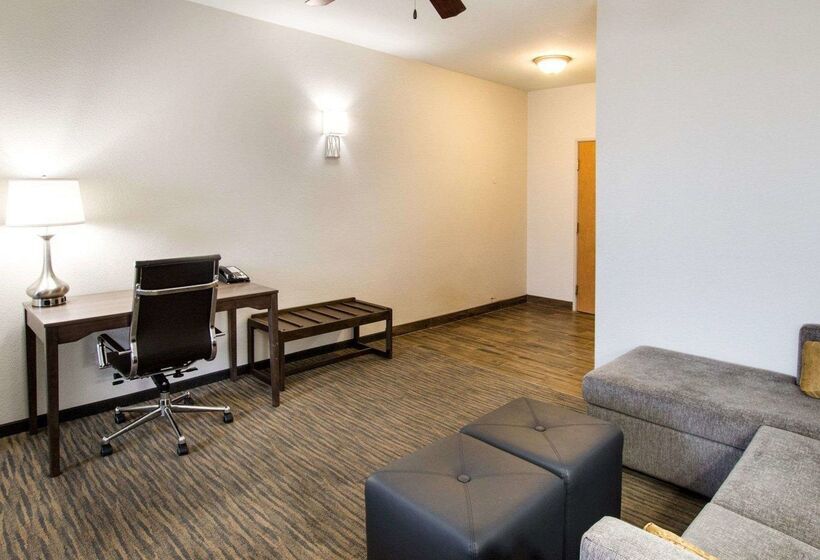 בית מלון כפרי Comfort Suites San Angelo Near University