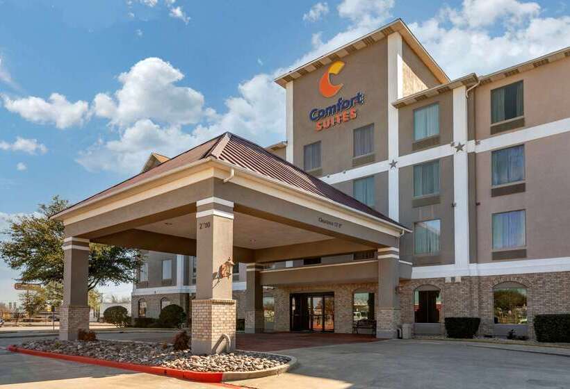 Hotel Comfort Suites Waco Near University Area