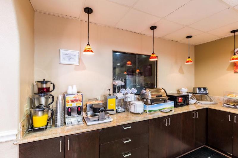 Fotos del hotel Comfort Suites Westchase Houston Energy Corridor:  28