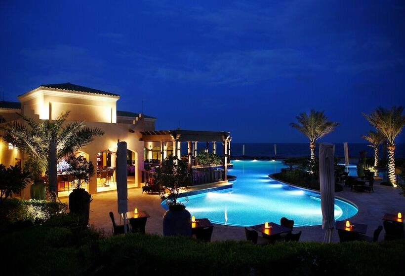 هتل Anantara Desert Islands Resort & Spa
