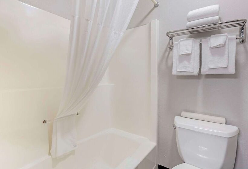 בית מלון כפרי Baymont By Wyndham Missoula