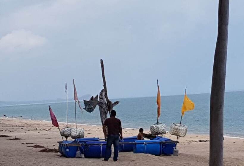 هتل Ekman Garden Resort