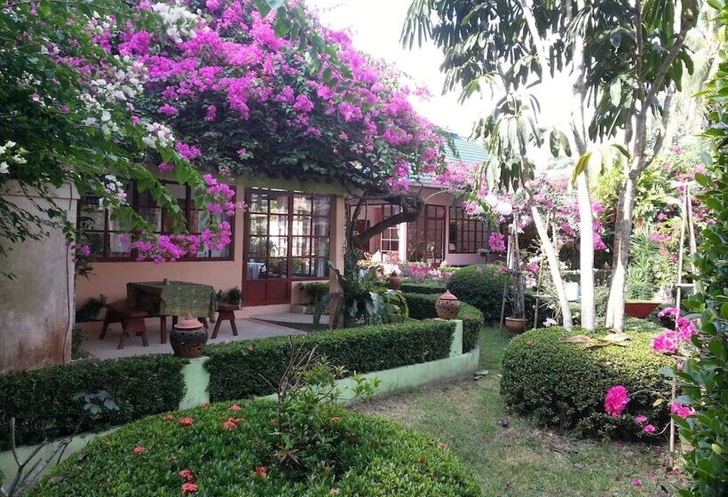 هتل Ekman Garden Resort