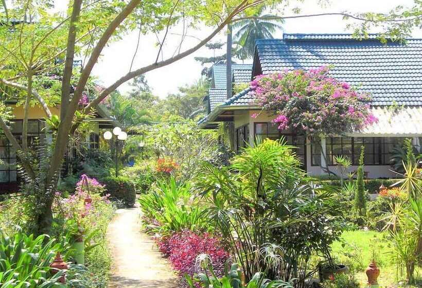 هتل Ekman Garden Resort