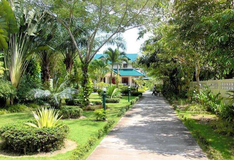 هتل Ekman Garden Resort