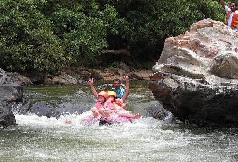 هتل Ekman Garden Resort