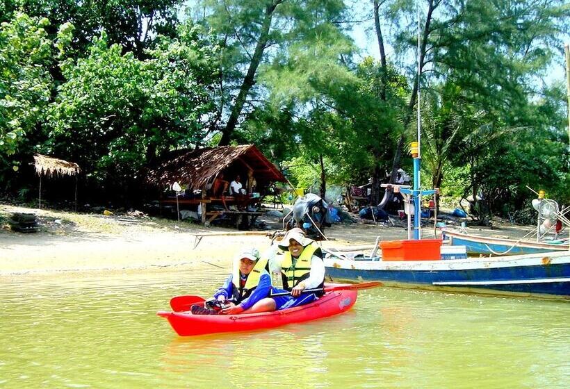 هتل Ekman Garden Resort