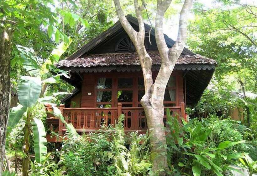 هتل Fern Resort Mae Hong Son