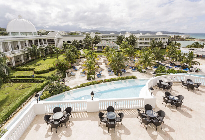 Hotel Grand Palladium Lady Hamilton Resort And Spa All Inclusive