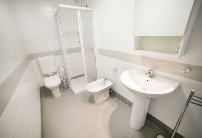 هتل Sunny Terrace Hostel