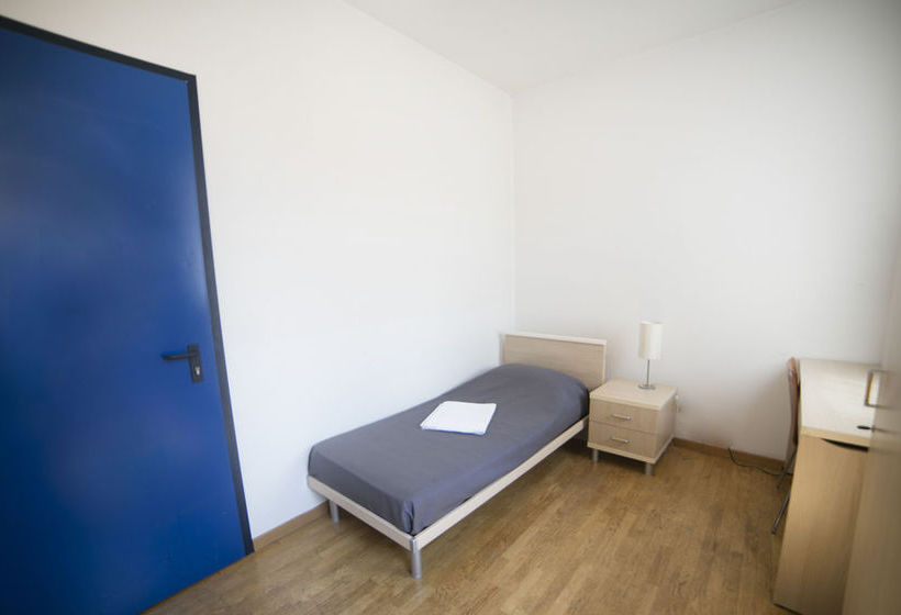 هتل Sunny Terrace Hostel