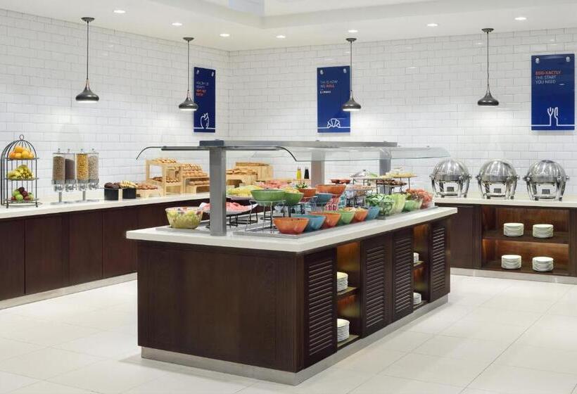 Fotos del hotel Holiday Inn Express Dubai Internet City, An Ihg:  28