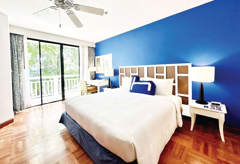 هتل Homm Suites Laguna