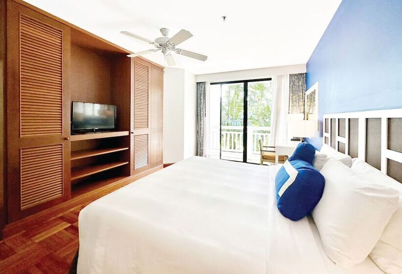 هتل Homm Suites Laguna