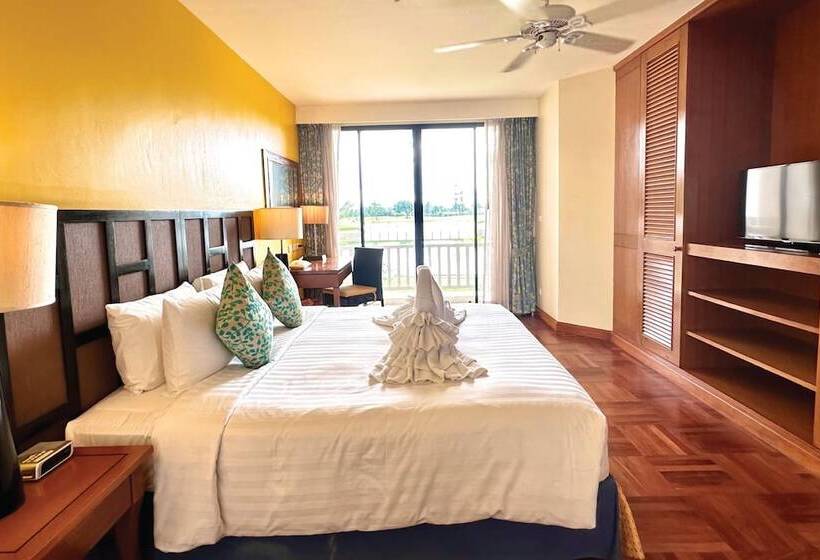 هتل Homm Suites Laguna