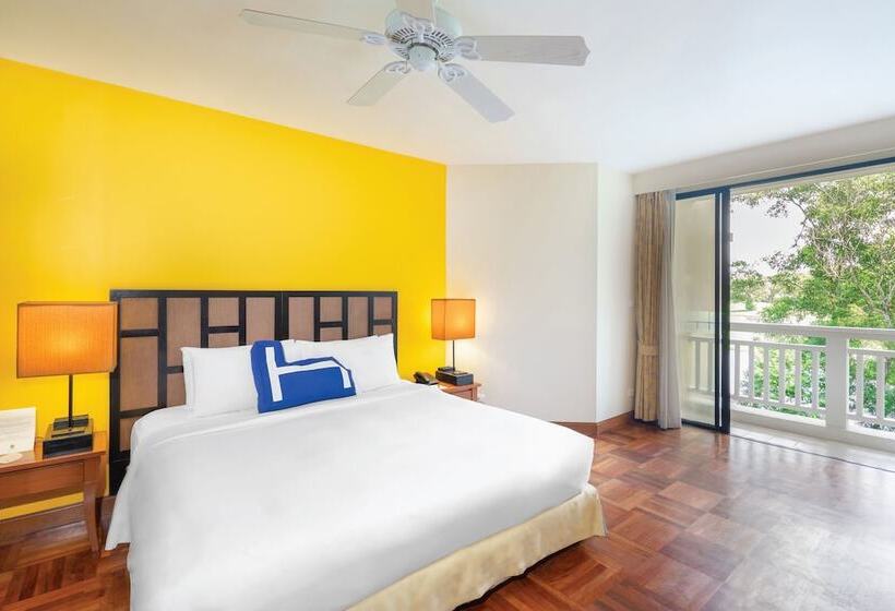هتل Homm Suites Laguna
