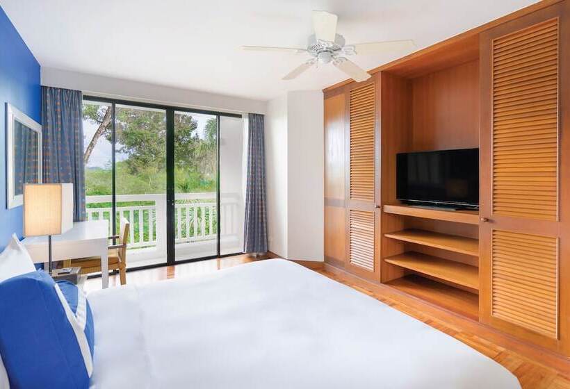 هتل Homm Suites Laguna