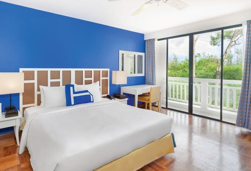 هتل Homm Suites Laguna