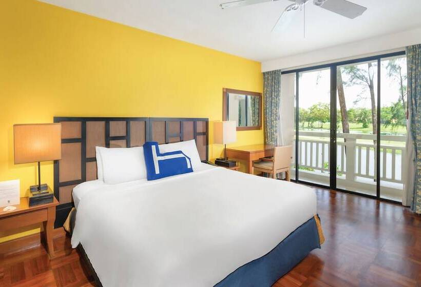 هتل Homm Suites Laguna