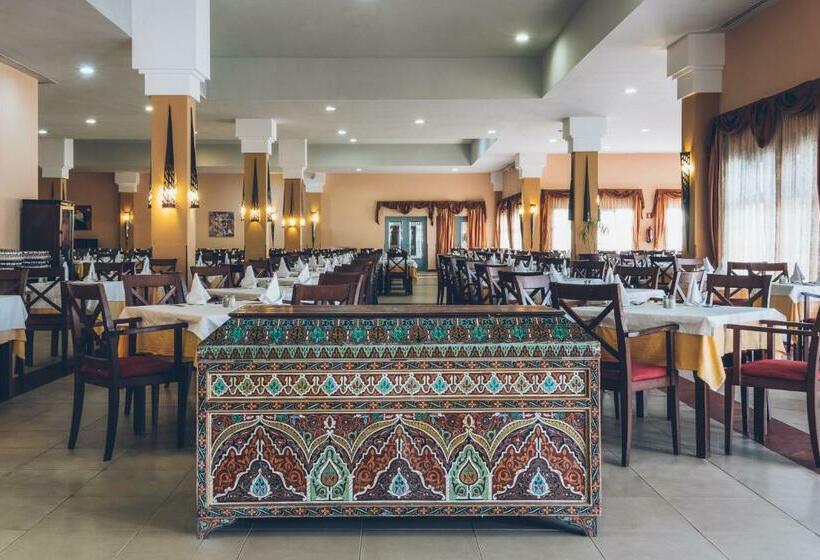 هتل Iberostar Waves Saidia