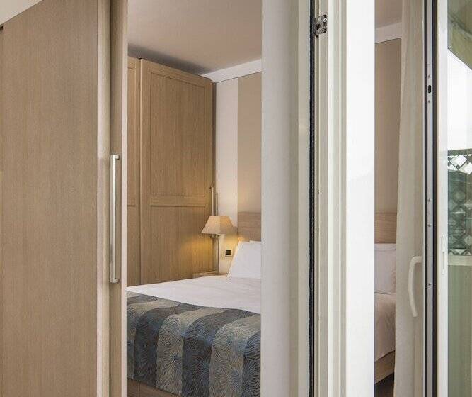 فندق Resort Lake Garda