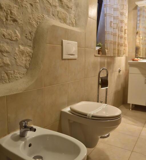 هتل Palace Derossi