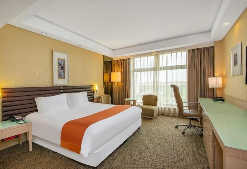 Hotel Qingdao Parkview Holiday