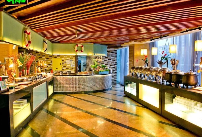 هتل Qingdao Parkview Holiday