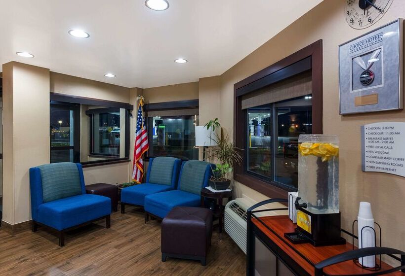 فندق Quality Inn