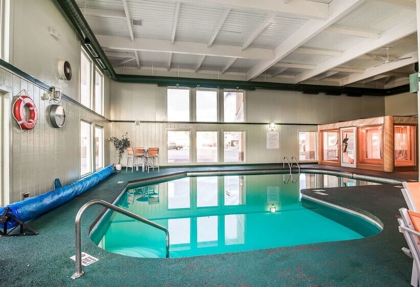 هتل Quality Inn Rutland