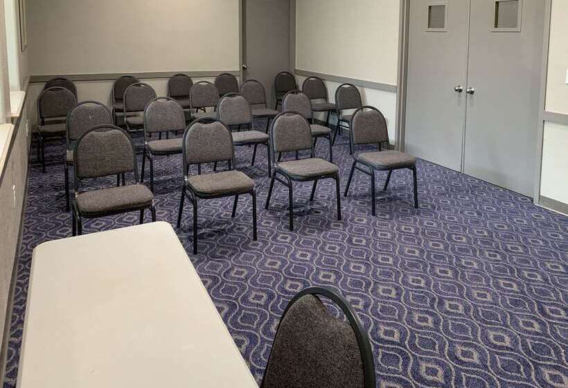 هتل Quality Suites Houston Nw Cyfair