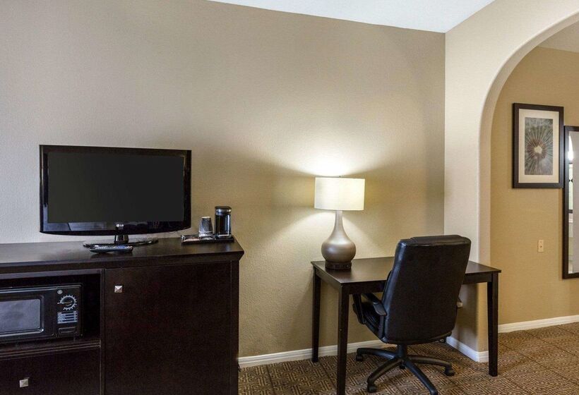 Hotel Quality Suites Houston Nw Cyfair