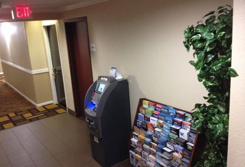 هتل Quality Suites Houston Nw Cyfair