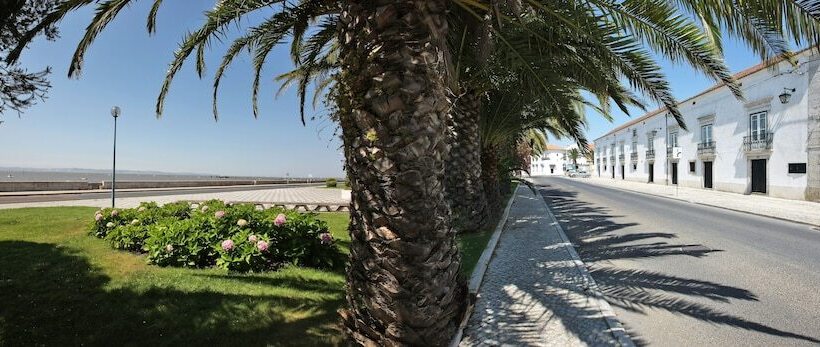 בית מלון כפרי Quinta Da Praia Das Fontes