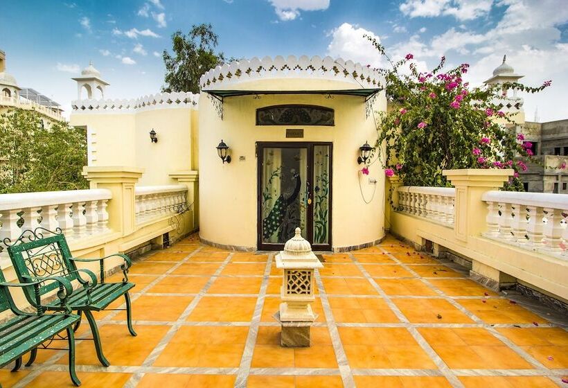 Fotos del hotel Sugan Niwas Palace:  25