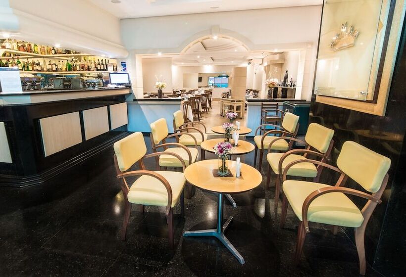 Summit Hotel Monaco