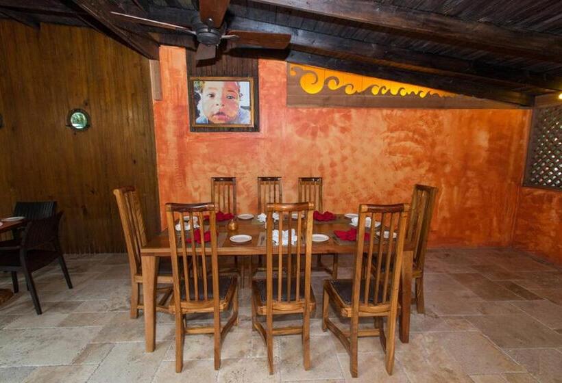 Fotos del hotel Sunrise Club:  26