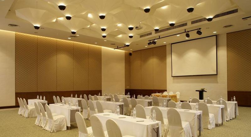 هتل Supalai Scenic Bay Resort And Spa