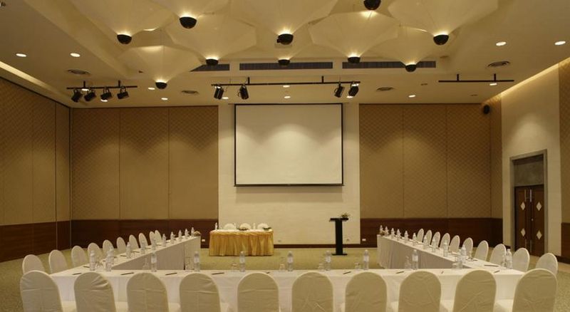هتل Supalai Scenic Bay Resort And Spa