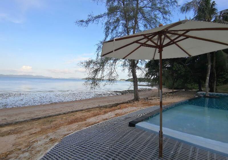 هتل Supalai Scenic Bay Resort And Spa