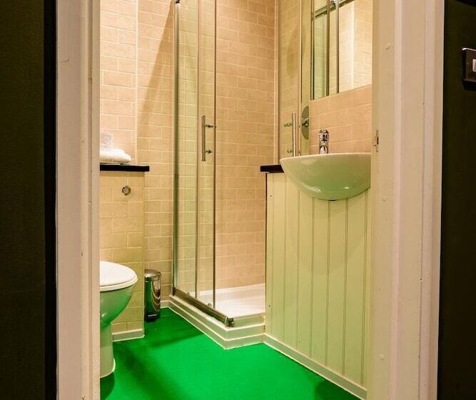 Fotos del hotel Old Ship Inn Hackney:  9