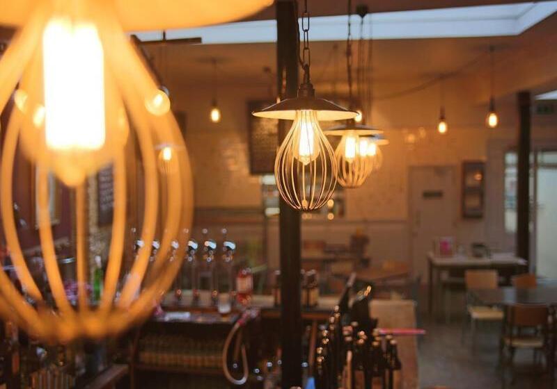 Fotos del hotel Old Ship Inn Hackney:  11