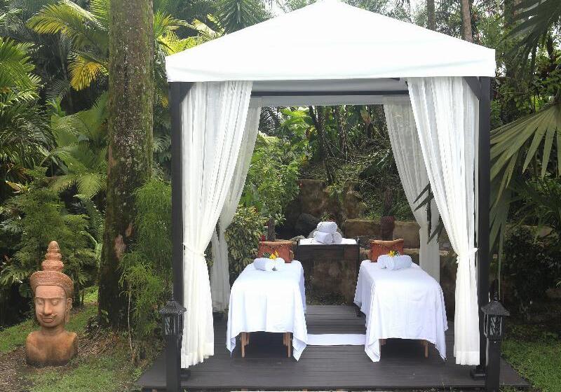 هتل The Royal Corin Thermal Water Spa & Resort  Adults Only