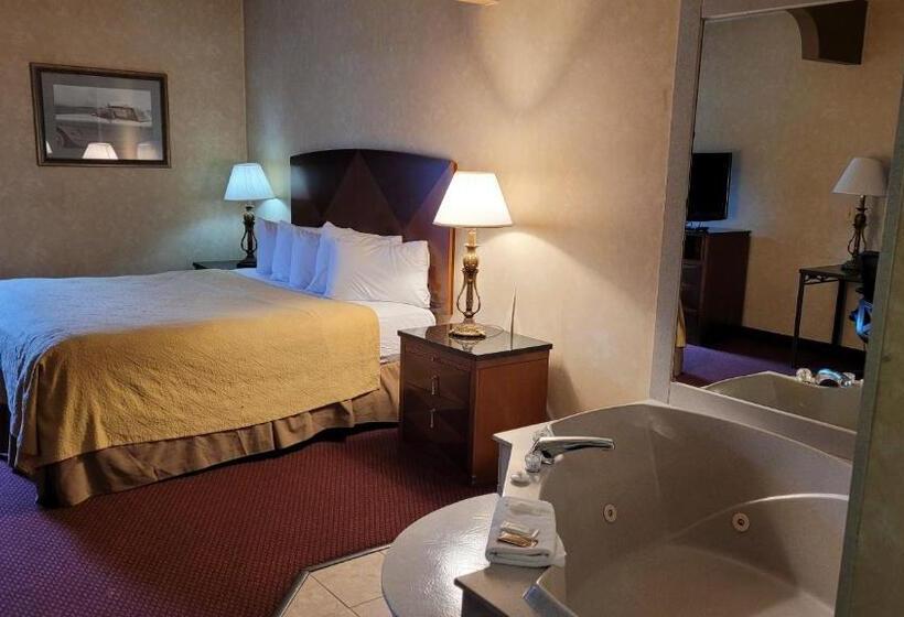 هتل A Victory Suites Warren