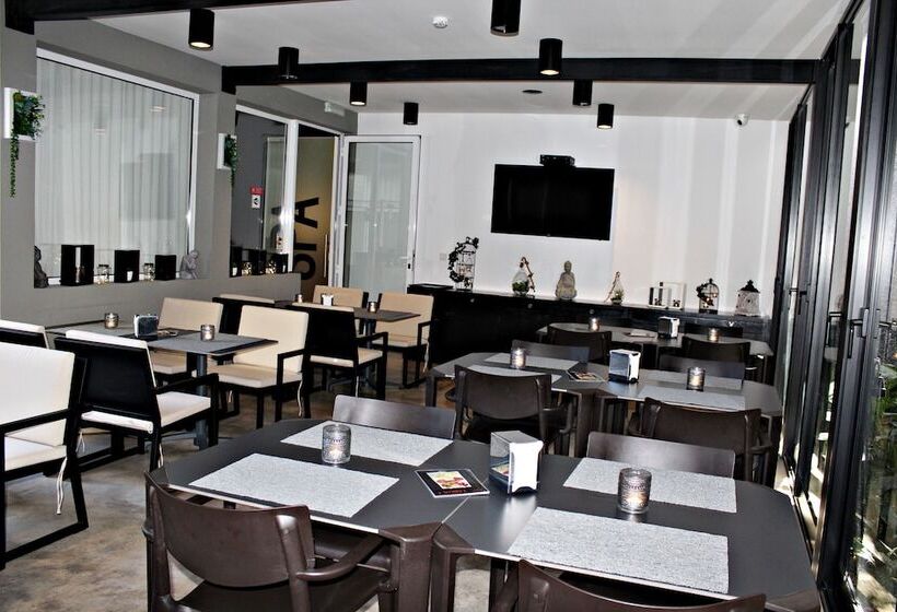 Apartamentos Turisticos Paraiso