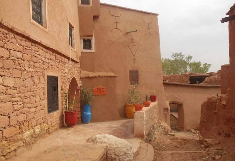 تختخواب و صبحانه Kasbah Du Peintre